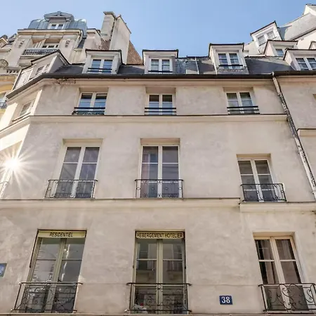 St Germain Des Prés Parigi